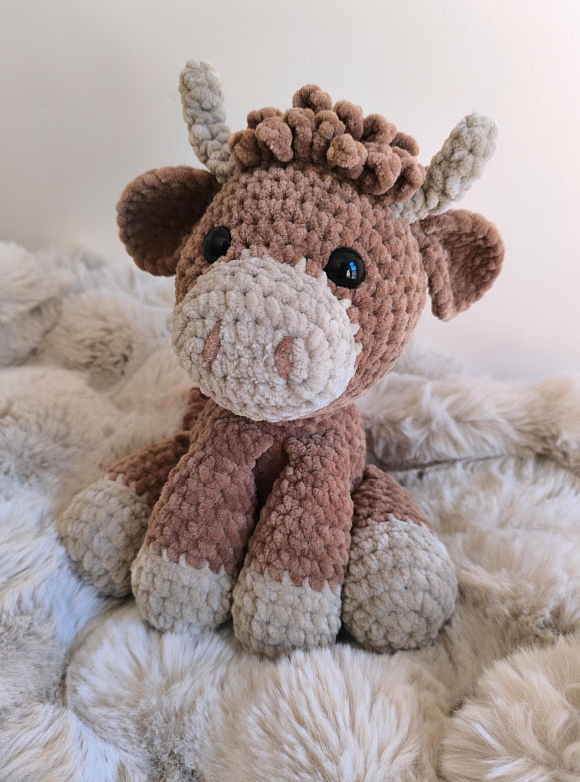 Highland cow crochet plushie amigurumi stuffed scottish highland animal