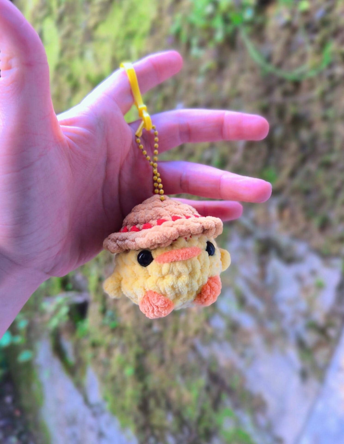 Porte clé poussin chapeau luffy